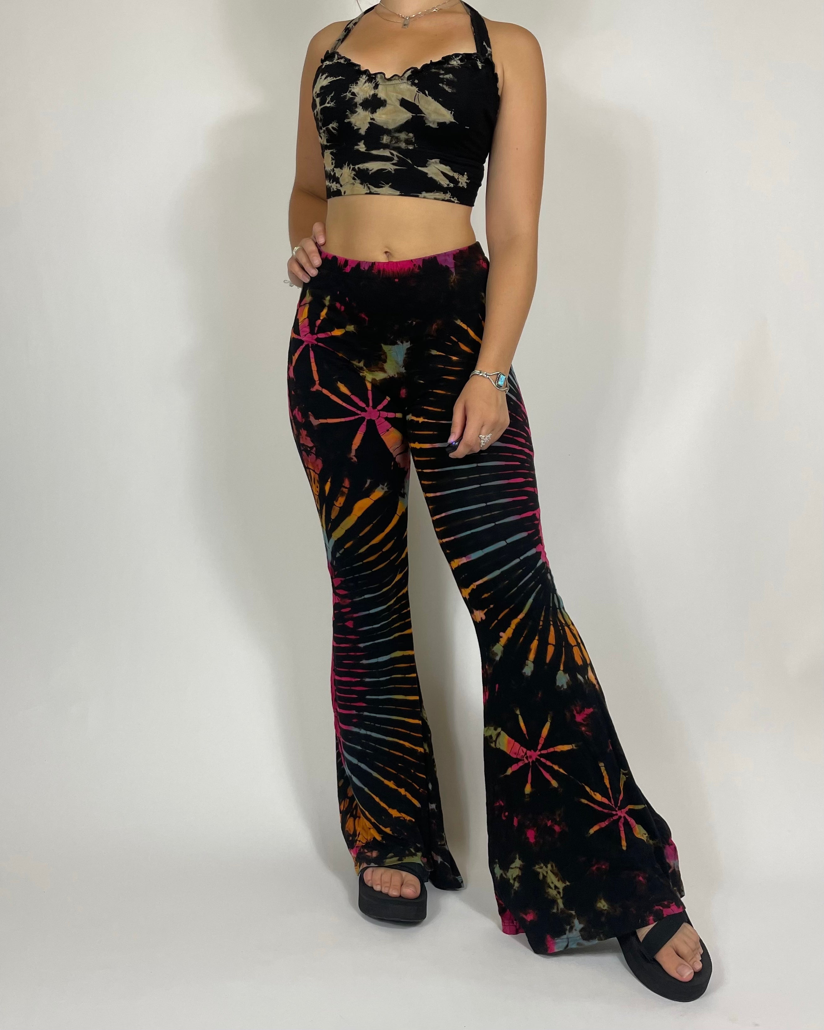 Arabella Flares in Black